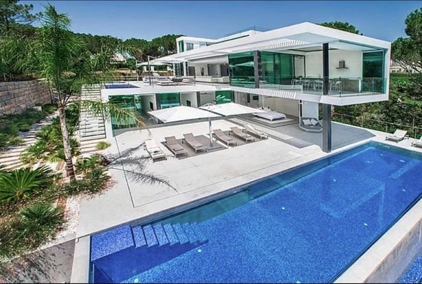 Rebekah Vardy Property Sale: Details and Market Context