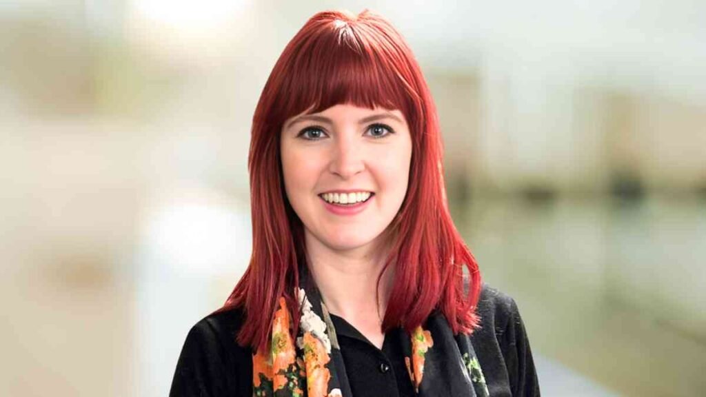 Izzie Balmer: The Antiques Expert from BBC’s Antiques Road Trip